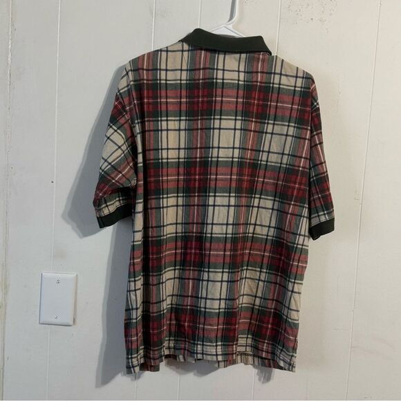 Reebok Red and Green Casual Button Down Shirt - Picture 2 of 4